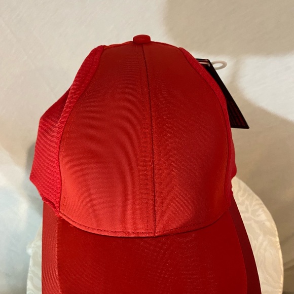 Nu-Fit Red Baseball Curved Satin Trimmed Visor hat - Picture 2 of 6